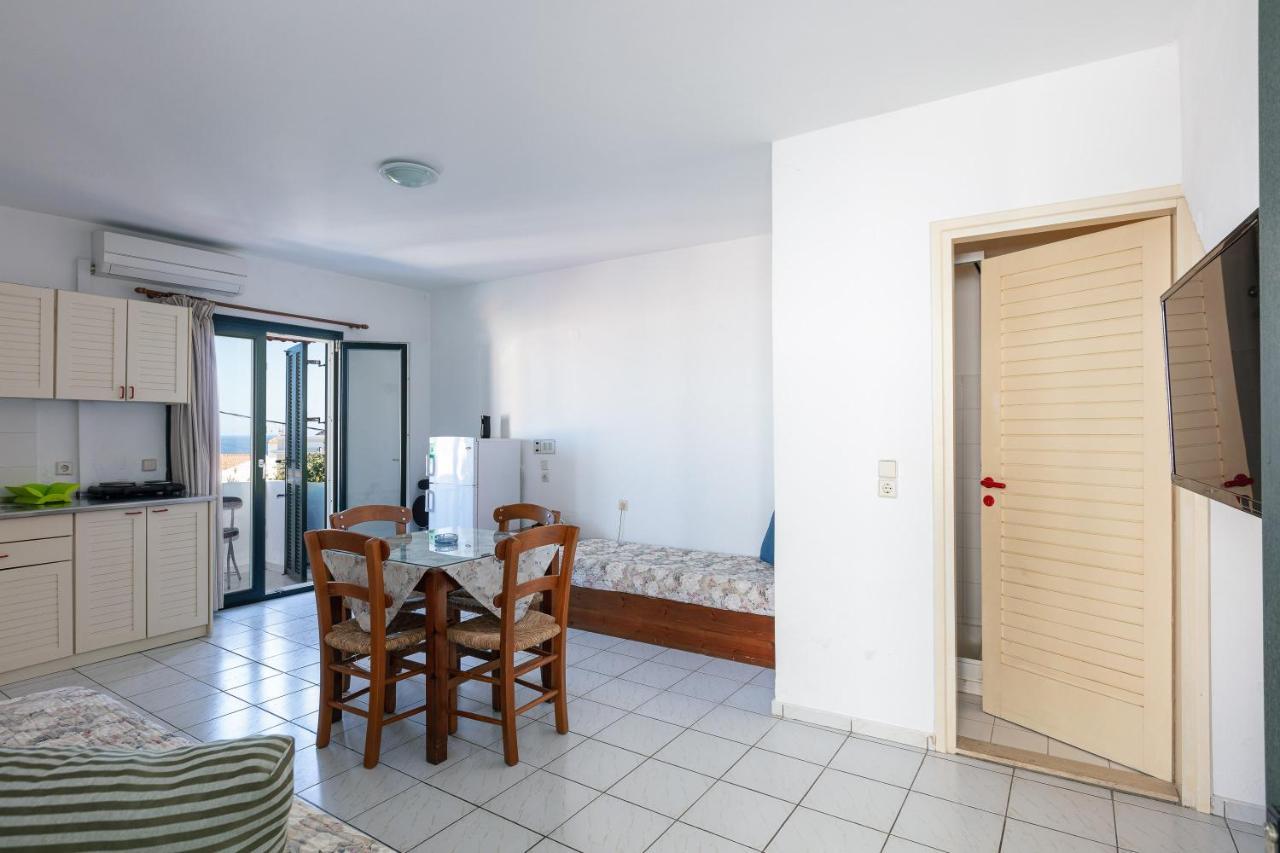 Konaki Studios & Apartments Panormos  Экстерьер фото